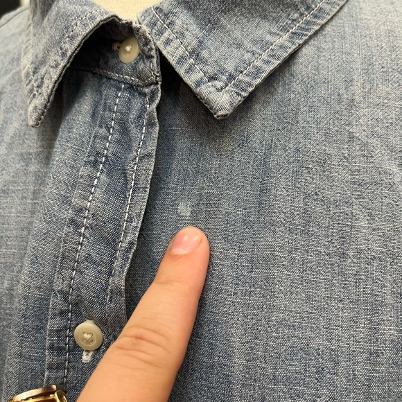 Gap Denim NWTS Denim Button Down Shirt - Picture 5 of 8